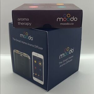 NIB Moodo Smart Home Diffuser & Scent Capsules (4)